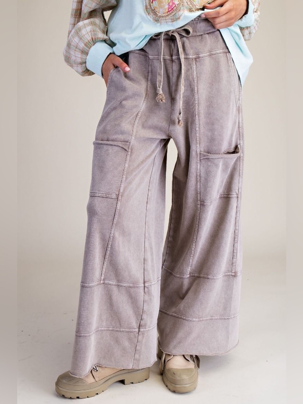 Easel Lazy Days Mineral Washed Wide Leg Pants in Mushroom EB41308